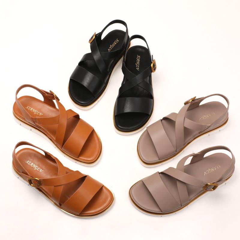 Romerske sandaler med skrå hæl Sko med myk såle Enknapp Casual og moteriktig Badeferie Sklisikker Strand