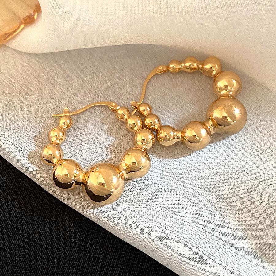 

Metal smooth round pendant, ear buckle, European and American retro simple fashion earrings, light luxury high-end earrings, women