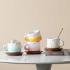 Ice cream cup with a spoon, 260ml capacity.