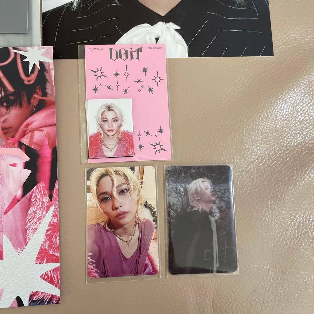 [USED] Stray Kids DO IT Standard Edition Includes All Felix Lenticular Trading Cards