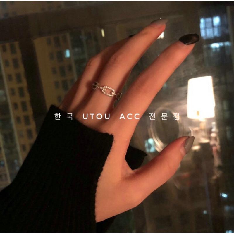 Cubic Zirconia Geometric Hollow Ring - Trendy Design Size 7