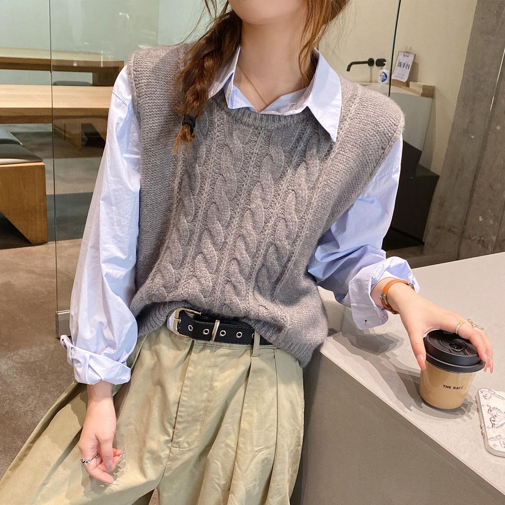 Women's Coffee Colored Knitted Vest for Outer Wear Autumn and Winter Wool Vest Brown Gilet Top