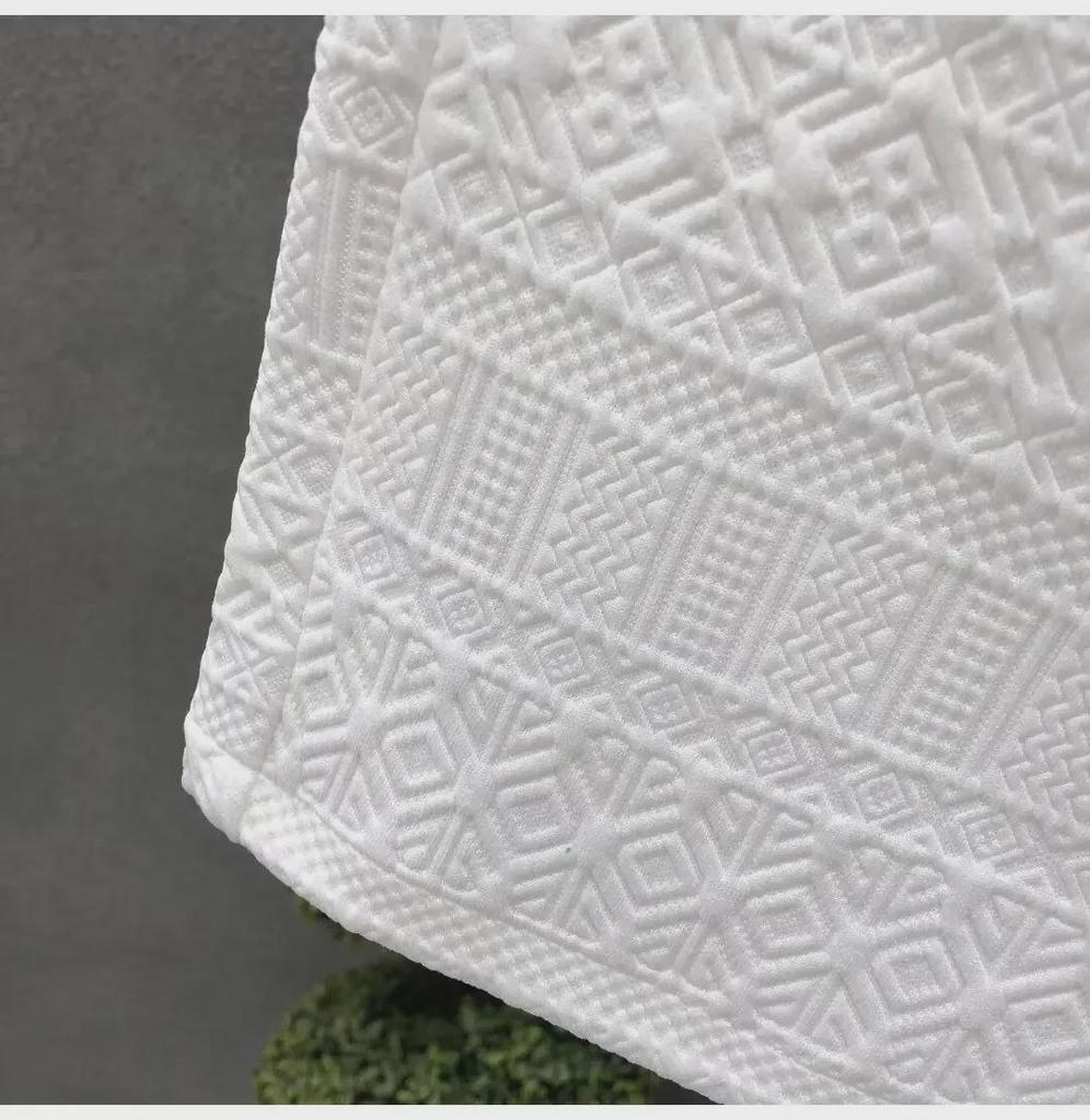 Men's Trendy White Pattern Casual Beach and Sports Shorts