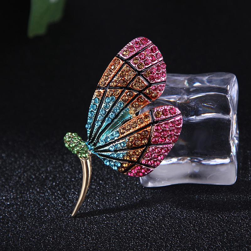 Brooch Jewelry Personalised Fashion Alloy with Diamonds Butterfly Brooch Female Accessories Sober and Fashionable Clothing Accessories