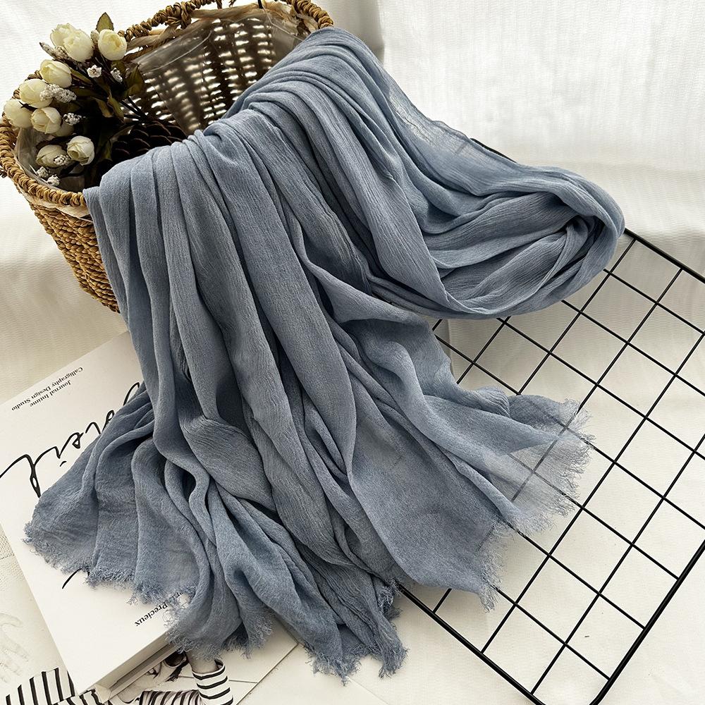 Personalized Hand-painted Cotton Scarf Women's Short Beard Gradual Change Color Travel Shawl Yunnan Dali Blue and White Tie-dyed Silk Scarf