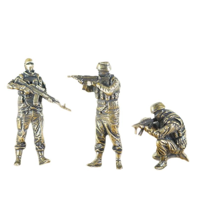 White Copper Brass Military Soldier Figurine Model Desktop Ornament Gift for Lovers of the Armed Forces