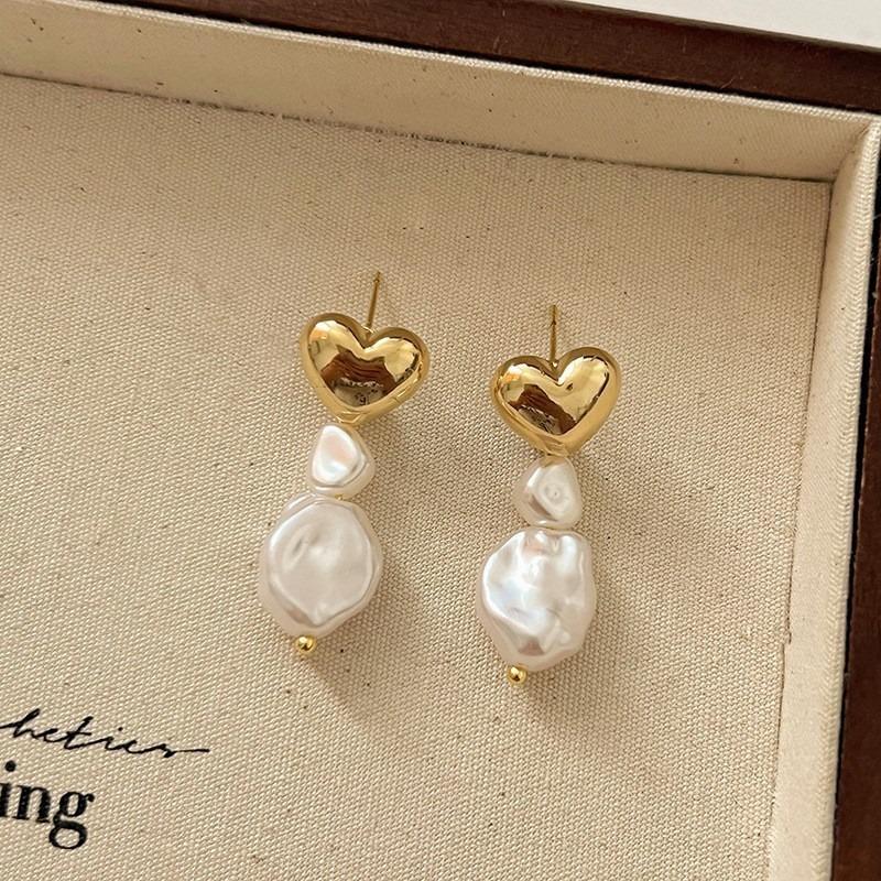 Pearl Earrings Women's High-end Earrings Ear Jewelry High-end Stud Earrings Niche Design Light Luxury