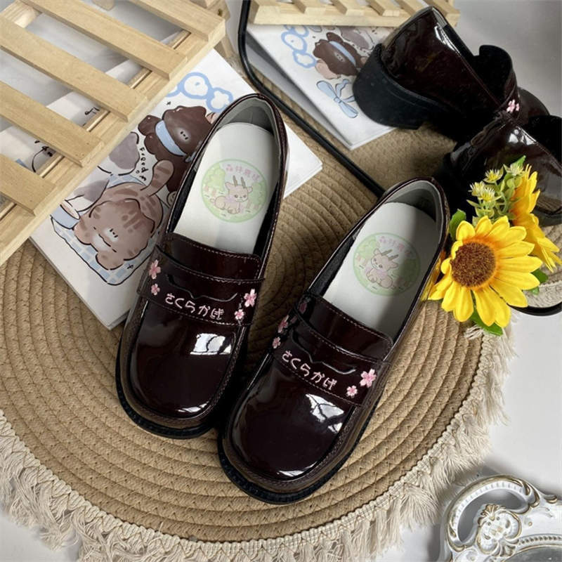 

Лолита лолита униформа обувь новая универсальная японский кампус стиль милые круглый носок средний каблук jk одинарная обувь 40 коричневый