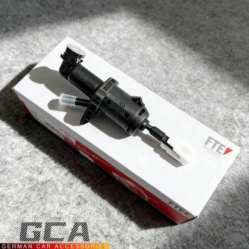 Clutch master cylinder Active cylinder for VW JETTA POLO Santana OE:6RD721388 6RD721388C 6RD721388D