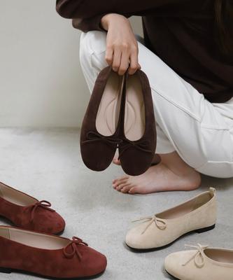 Sappun Margaret Suede Ribbon Flat Shoes (1Cm)