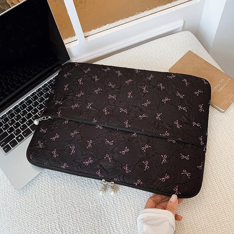 Professional Laptop Bag with Pearl Accent Zipper 13/15 Inch Ruffled Texture Shock-Resistant Cover for Work Leisure Activities