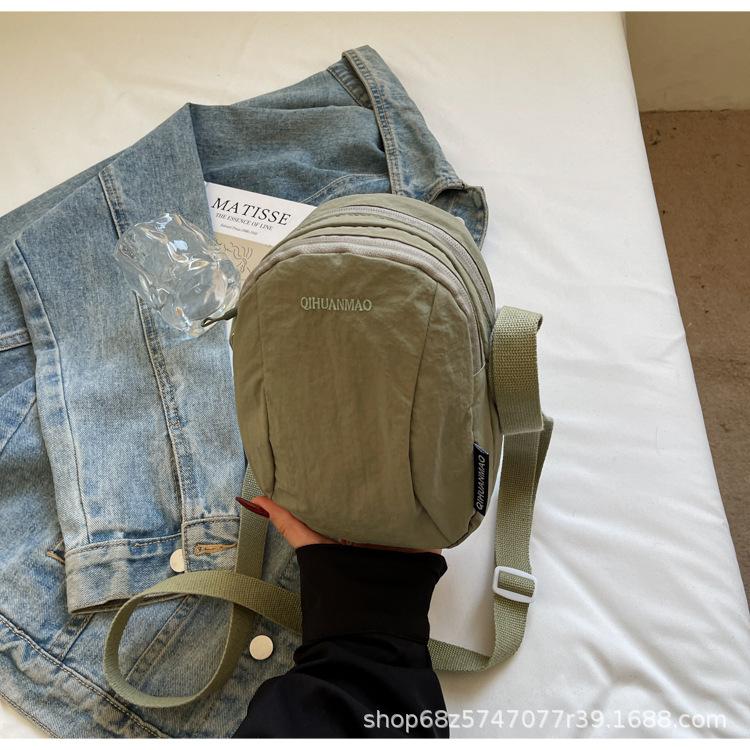 

Small bag crossbody bag 2025 new nylon women s bag casual mobile phone bag Korean version niche one-shoulder crossbody bag зелёный