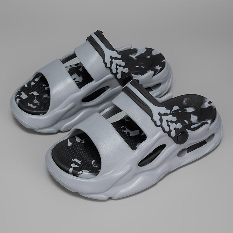 Fashion Summer Men Slipper Fashion Thick Sole Couple Clogs Women's Beach Clogs Indoor House Shoes Sneaker Non-slip Black Sports Sandals