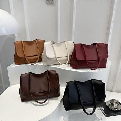 Large Capacity Bag Summer New Retro Briefcase Women's Niche Design Shoulder Crossbody Big Bag Tide