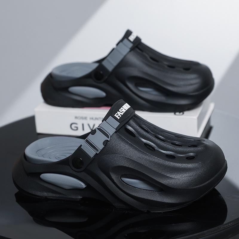 2025 Men s  Women s Summer Height-Boosting Slip-Resistant Perforated Trendy Outdoor Slippers 44-45 (Runs Small)