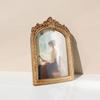 Classical Wall Mount Photo Frame With Stand Elegant Antique Resins Picture Frame For Living Room Bedroom Office Decors