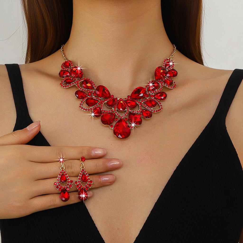 Elegant Rhinestone Water Drop Necklace Set - High-End European & American Court Style Jewelry for Women