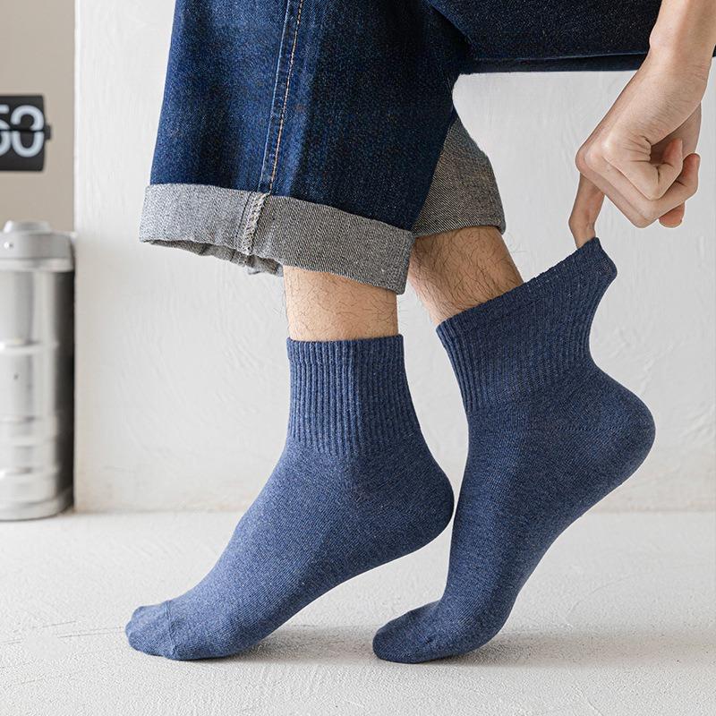 Socken Herren Herbst Unifarben Mittelhohe Socken Atmungsaktiv Schweiß Anti-Geruch Baumwolle Sport und Freizeit Nahtlos Herrensocken