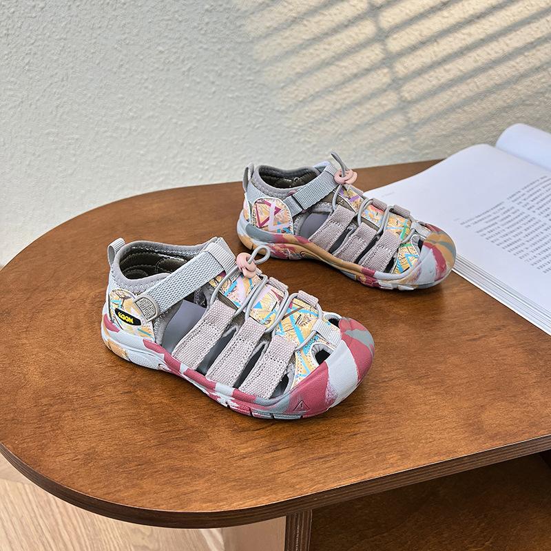 Boys Bag Head Sandals Summer New Children's Sports Soft-soled Beach Shoes Little Boys Camouflage Shoes Wading Stream Shoes