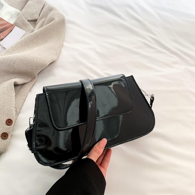 Trendy Modern Street Style Box Bag For Women With Secure Magnetic Closure