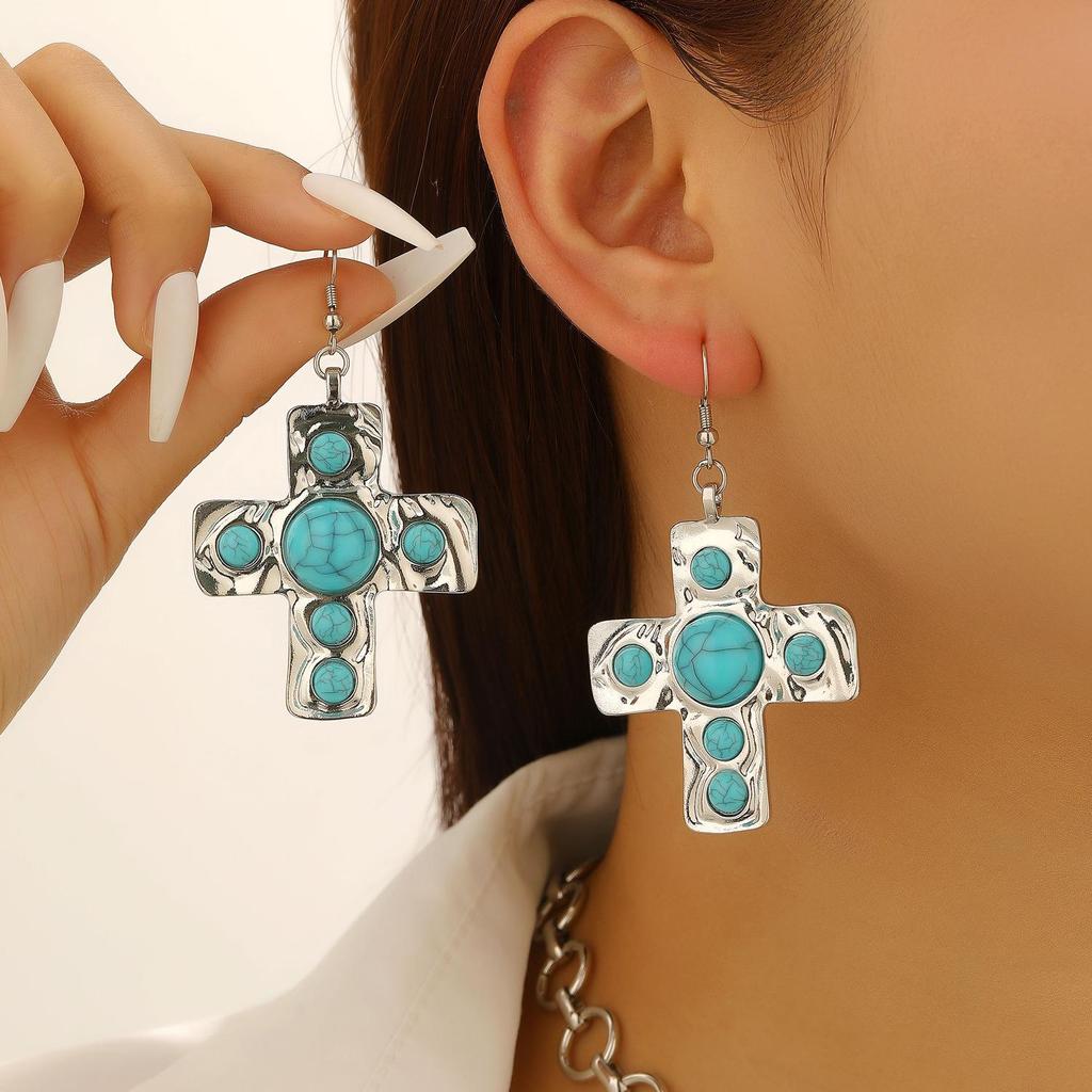 European & American Turquoise Rhinestone Jewelry Set: Necklace, Earrings, Bracelet Pendant for Women
