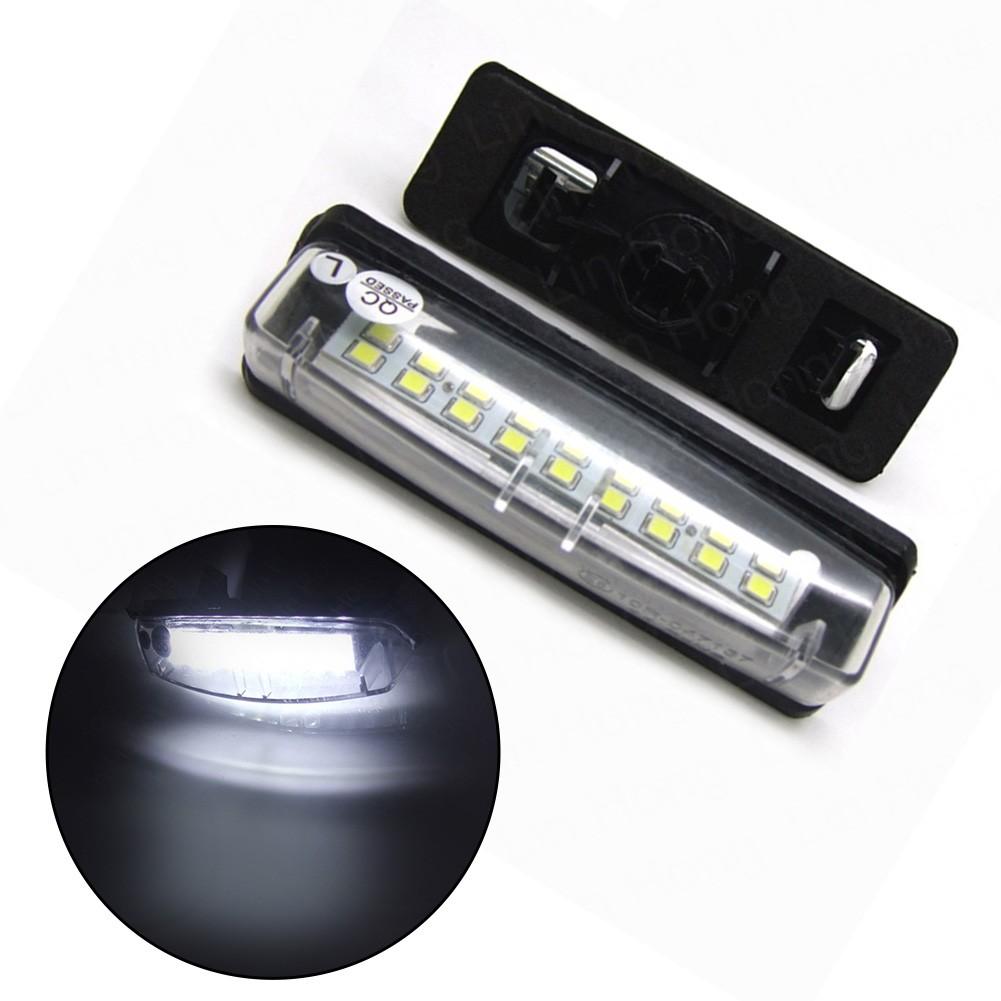 

Пара светильников для номерного знака, удобное, высокое качество