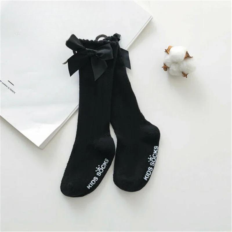 Mädchen-Schlauchsocken, einfarbig, mit Schleife und Buchstabendruck, modisch, atmungsaktiv, warme Strümpfe