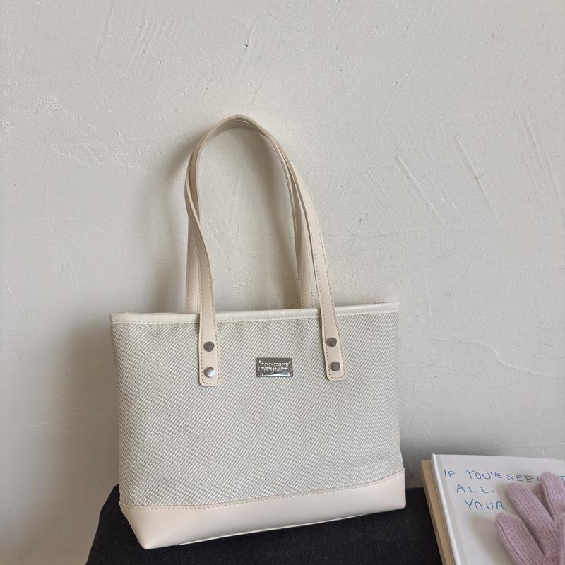 Autumn and winter leisure commuting color matching new fashion college students in class large capacity underarm tote women's bag