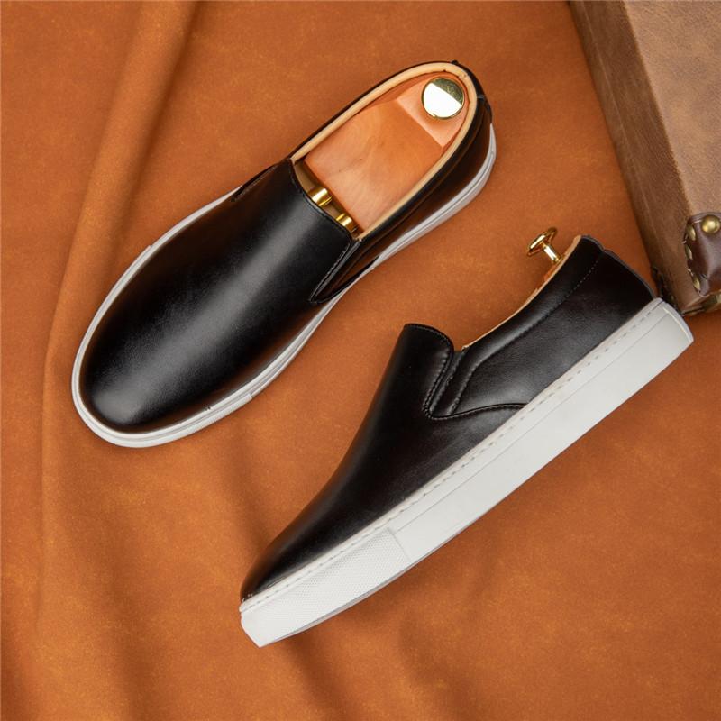 Fashion Designer New Men Slip On Loafter Men's Black Brown Leather Shoes Male Walking Sneakers Tenis Masculino Zapatos Hombre