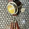 Lampa Trójnóg z Drewna Tekowego Nautyczna Teatralna Industrialna Studio Projektanta Reflektor Reflektor Regulowana Drewniana Lampa Podłogowa Dekoracja Domu Kolekcjonerska