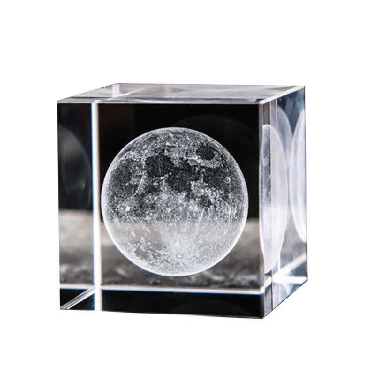 Стеклянная модель куба с 3D гравировкой, пресс-папье