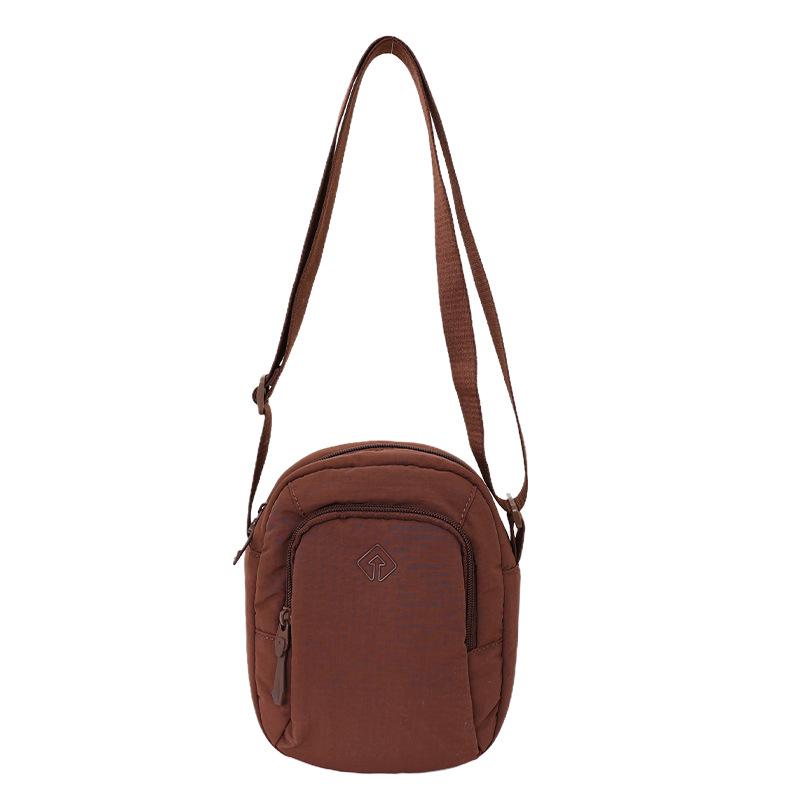 

Casual Commuting Crossbody Bag, Trendy Women s Shopping Backpack, Stylish and Attractive Fabric Bag2026New shoulder bag кавовий