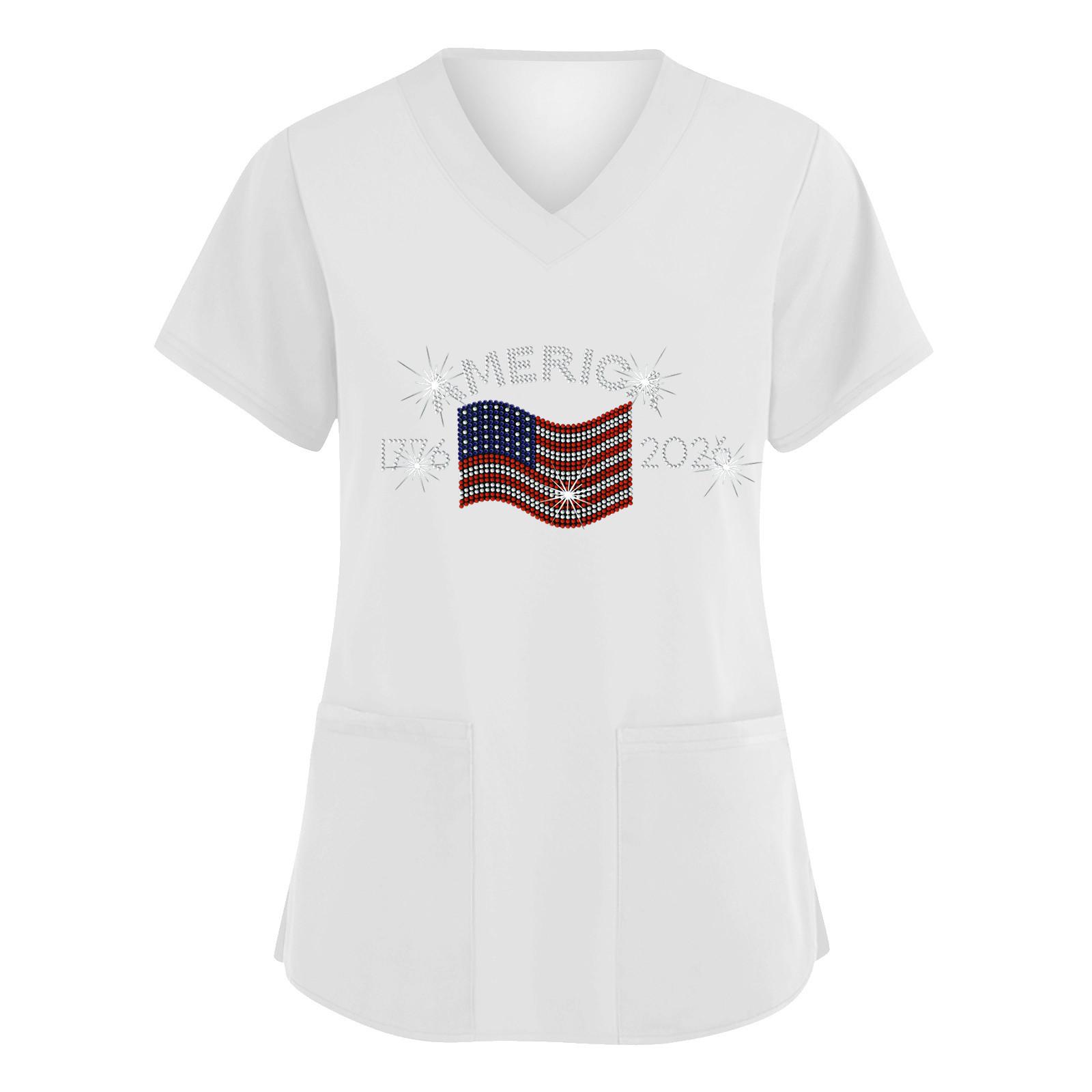 

Women V Neck Short Sleeve Work Shirt with Pockets Independence Day Flag Print Medical Nurse Uniform Top for Healthcare Professionals XL білий