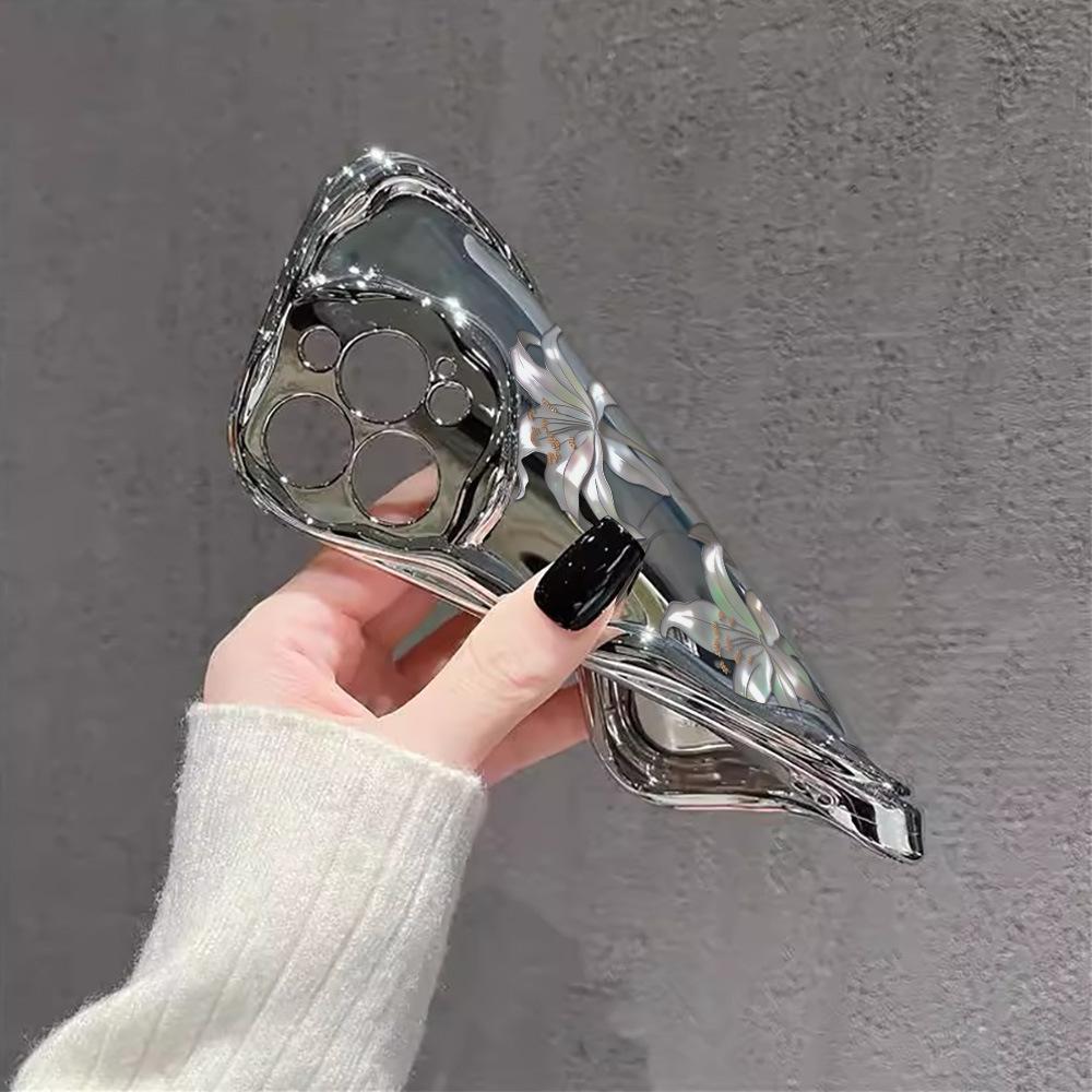 Electroplated silver lily for iPhone17PROMAX mobile phone case silver three-dimensional wave flower apple 16 soft case