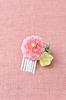 Kyoto Chirimen Tsumami Zaiku Brooch Delicate [Panami Handicrafts] - (Pink) LH-458