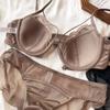 Sutien cu cataramă în față cu goluri sexy Set de lenjerie de corp pentru femei, cupă subțire din dantelă franceză, bralette confort, adunați sutien push-up și chiloți Lenjerie