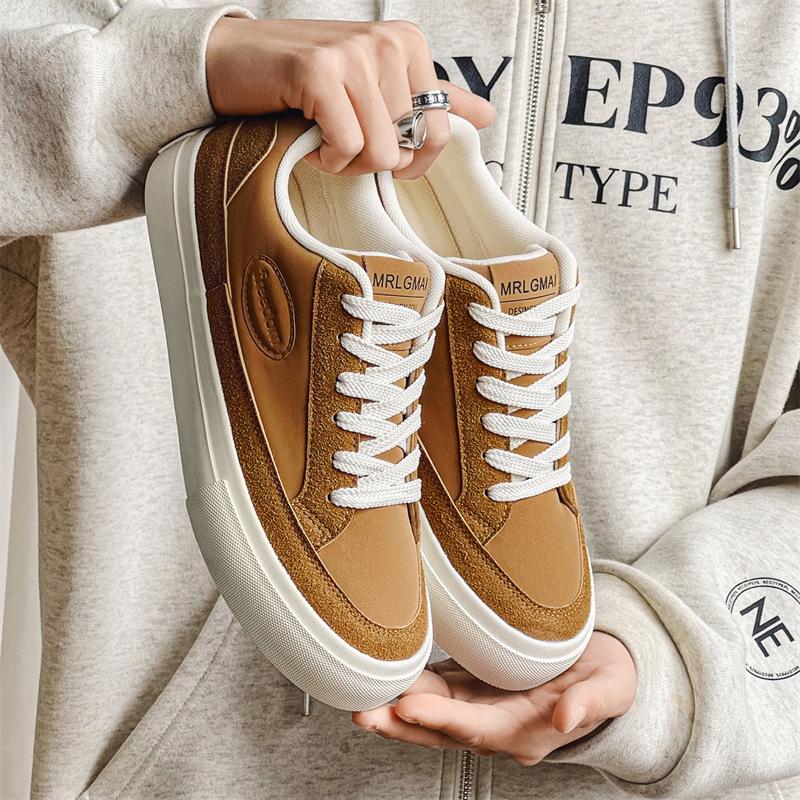 „2025 Trendy Herren Atmungsaktive Verschleißfeste Low-Top Schnür-Sport-Sneaker“