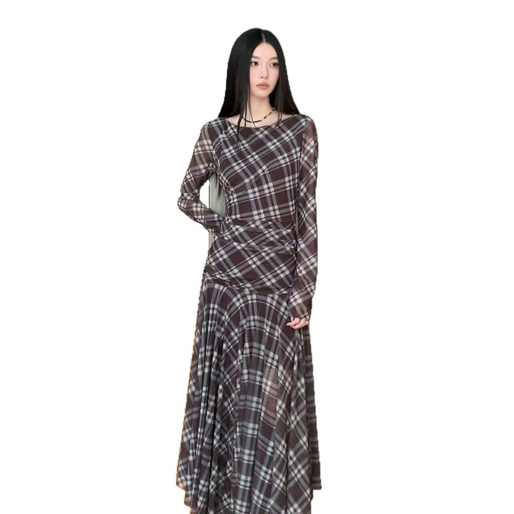 Elegant Plaid Waist-Cinched Midi Dress for Spring
