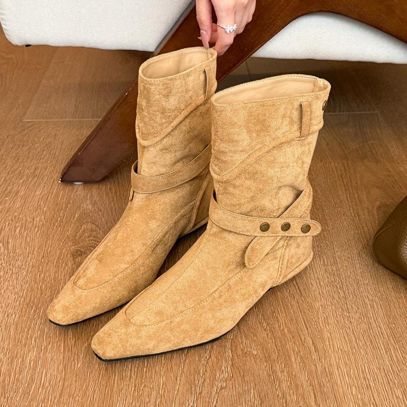 Tai looks good! Dune apricot pointed head flat heel short boots women's 2025 autumn new design versatile loose boots