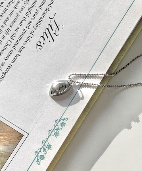 Vinedew Pebble Surgical Steel Necklace
