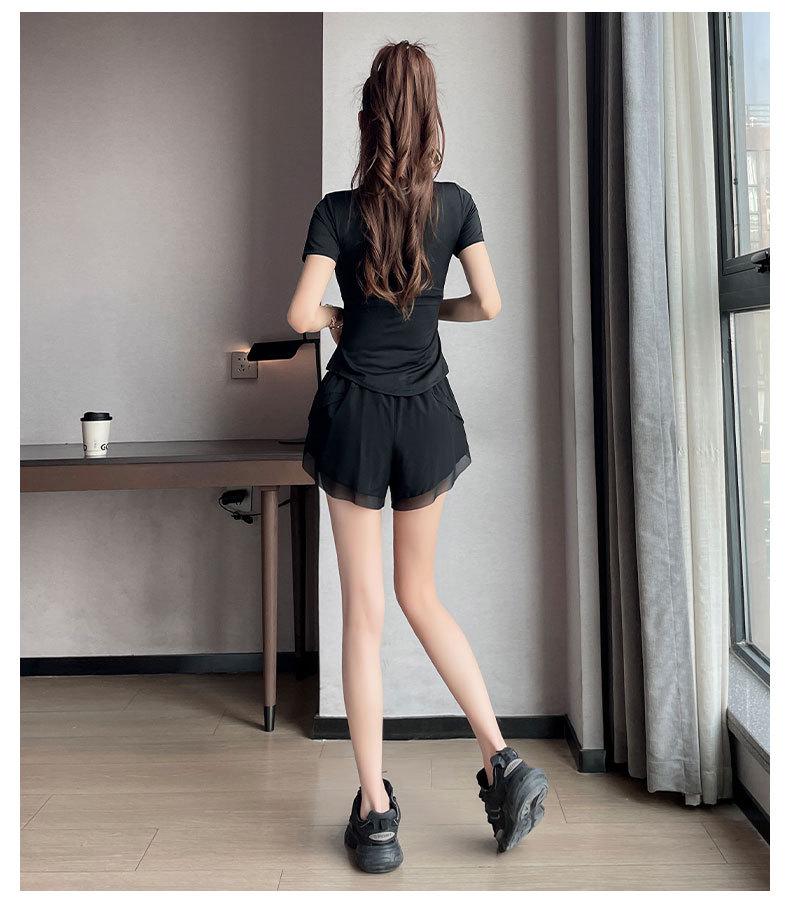 2025 Women's Quick-Dry Sports Set: Summer Running, Badminton, Yoga, Gym Fashion