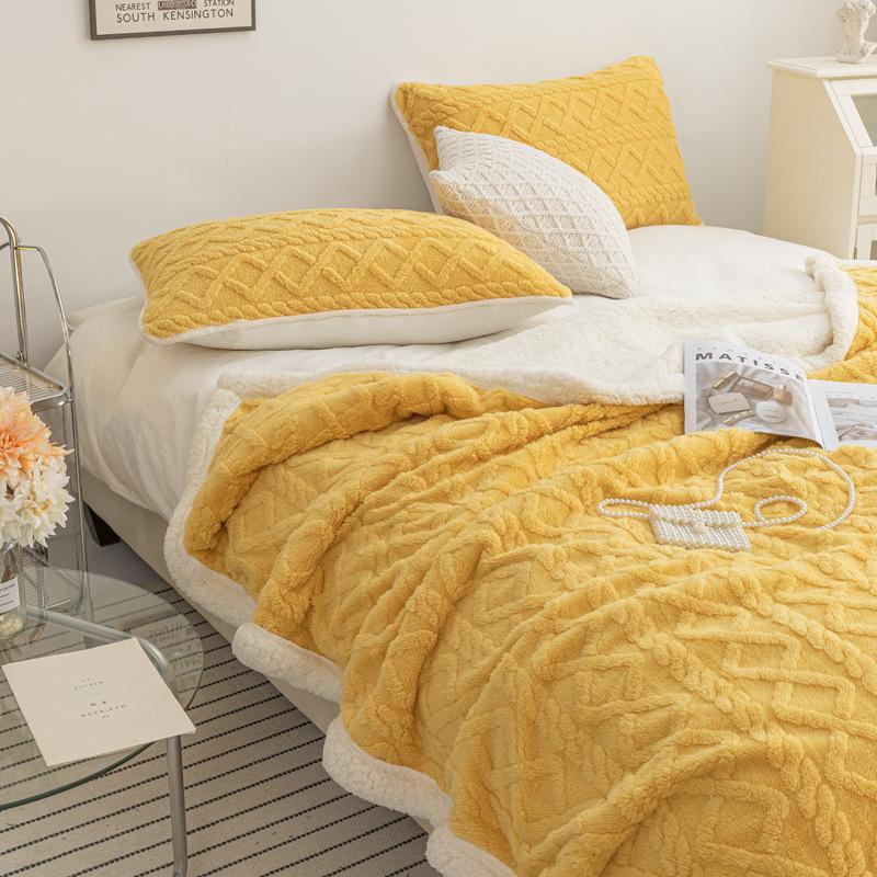 Lambswool & Taffeta Plush Multicolor Blanket - Ideal for Office, Autumn, Winter & All Seasons
