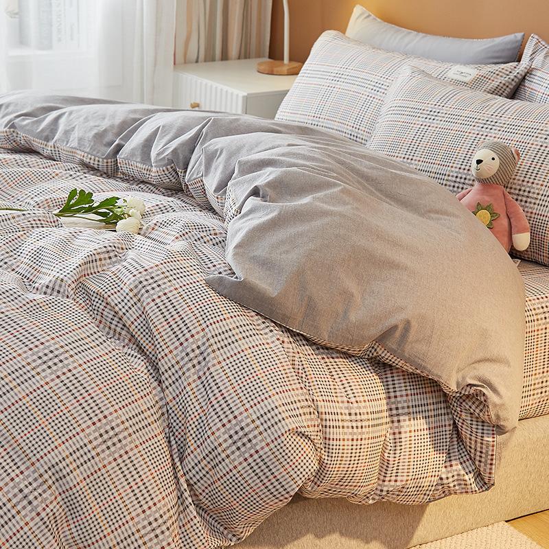 Unbedrucktes, vierteiliges, dreiteiliges, gewaschenes Bettbezug-Bettwäscheset im japanischen Stil mit kariertem Bettbezug
