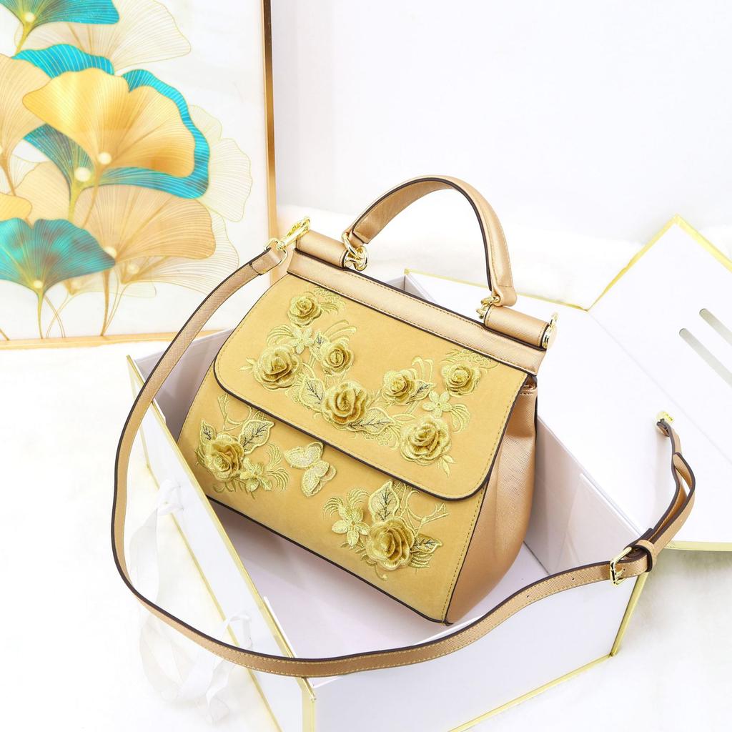 Women'S Bag Three-Dimensional Gold Silk Flower Handbag Light Luxury High Texture Women'S Bag Ladies Designer Bag