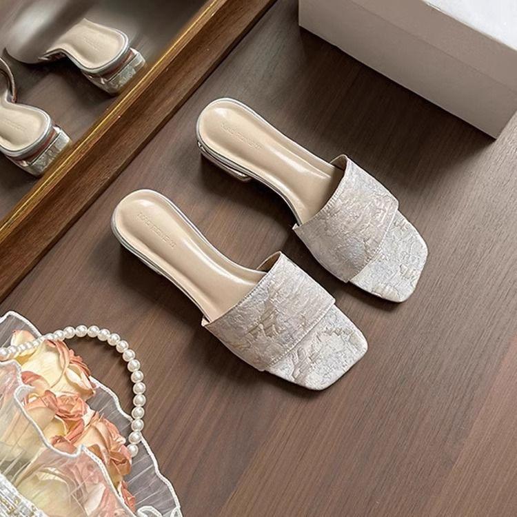 New Chinese style national style summer 2025 new thick heel high heel cool slippers women's fashion with skirt one-word drag