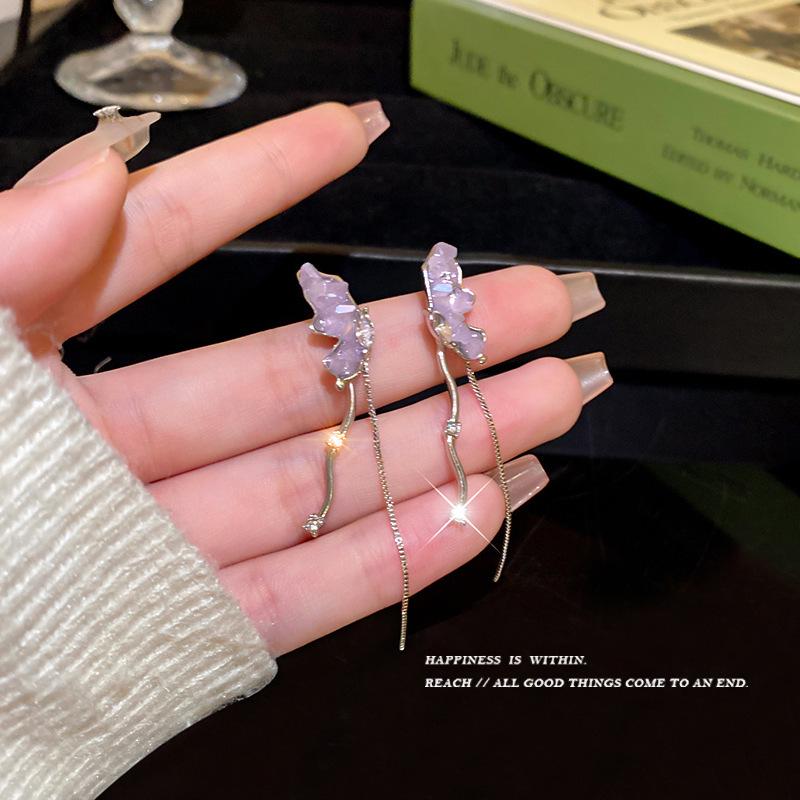 2025 Trendy Korean Micro-Inlaid Zircon Bow Earrings with S925 Silver Needle and Pearl for Women