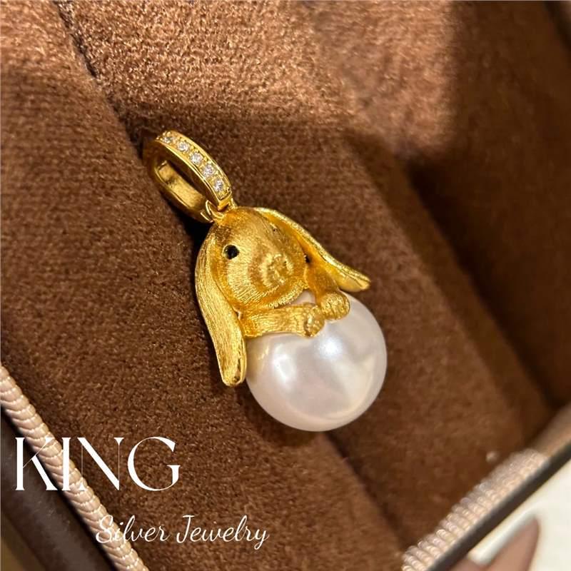 

Golden Rabbit Moon Necklace - S925 Silver Gold-Plated, Brushed Finish, Elegant Design for Christmas Standard