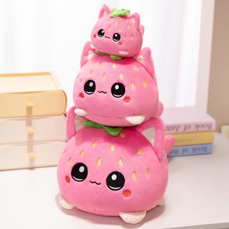 Adorable Strawberry Cat Plush Toy - Soft and Cute Small Healing Doll Gift 11*11*9cm/50g [Keychain]