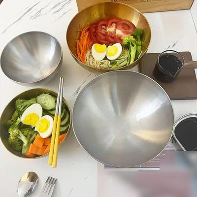 Insalatiera coreana in acciaio inossidabile Insalatiera moderna sicura con bordo arrotondato e superficie liscia resistente alle macchie