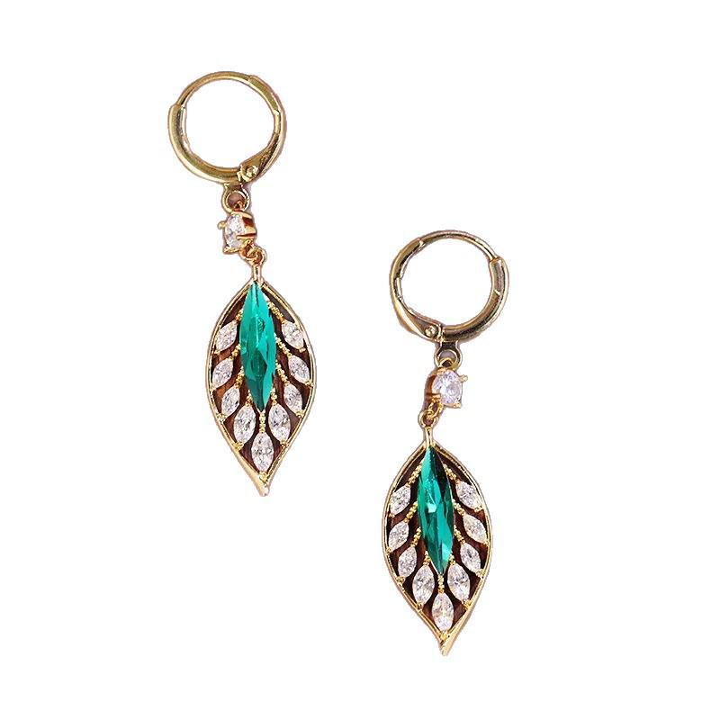 2023 Trendy Leaf Earrings: Elegant, Lightweight Luxury Design for Women
